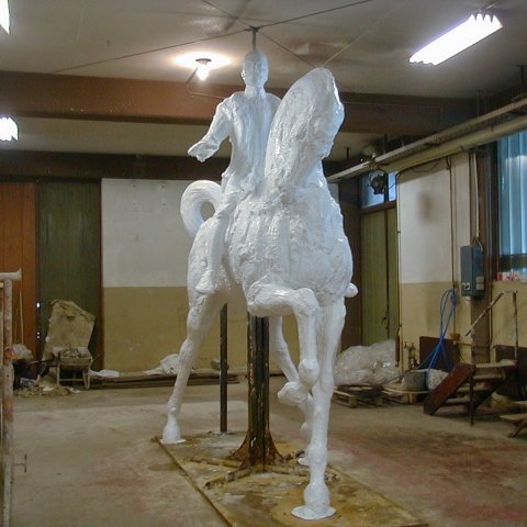 bronze statue of Rudolf Meister