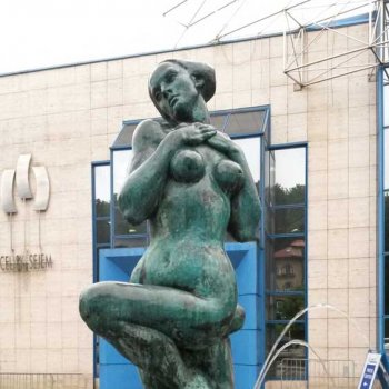 bronze fountain