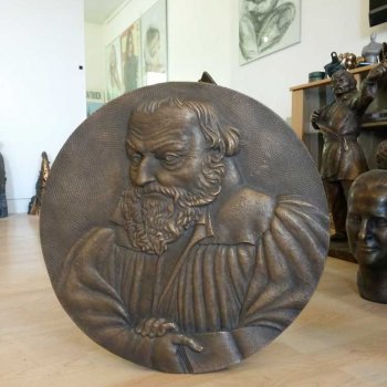 Bronze relief of Trubar