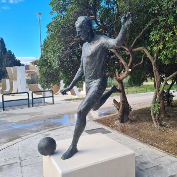 Spomenik Frane Matošića